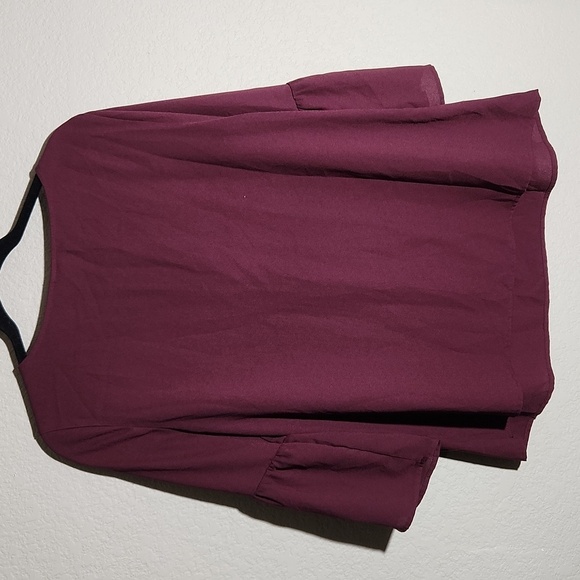 Time and Tru Blouse size L 12 - 14 Fluted bell sleeves Burgundy Maroon - Picture 4 of 11